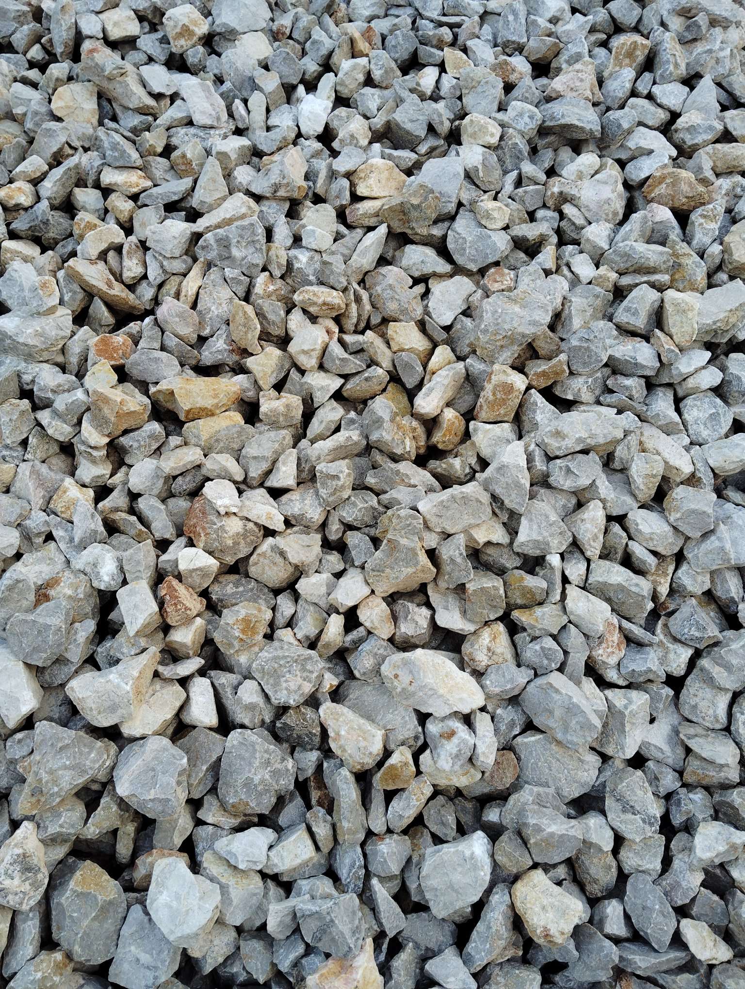 DK 32–63 drcené kamenivo stavebniny MI-KAM s.r.o. Starý Hrozenkov, Žítková a okolí – kamenivo pro podkladní vrstvy