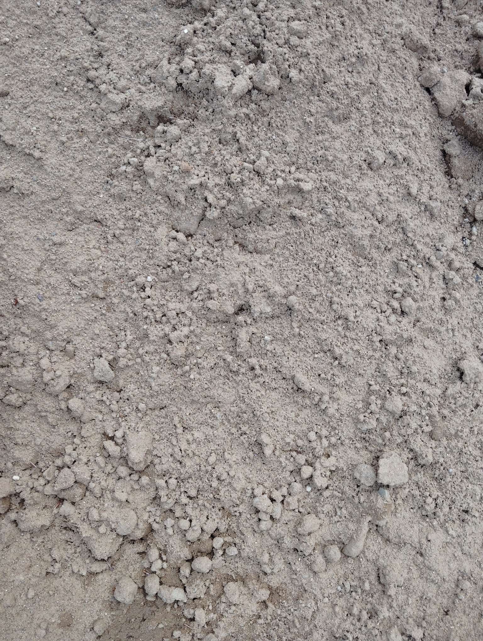 TP 0–4 těžený písek stavebniny MI-KAM s.r.o. Starý Hrozenkov – zásypový materiál pro vyrovnání terénu a stavební zásypy